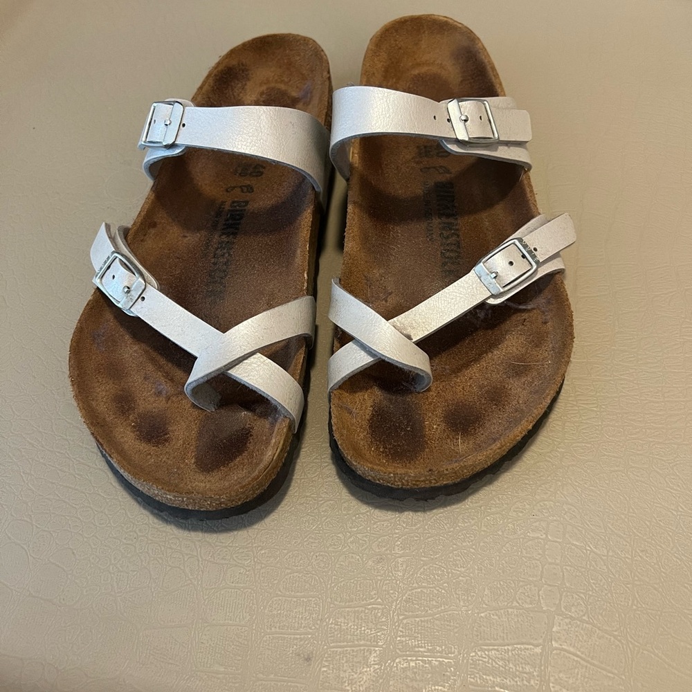 Birkenstock Women’s Mayari Sandals sz 40